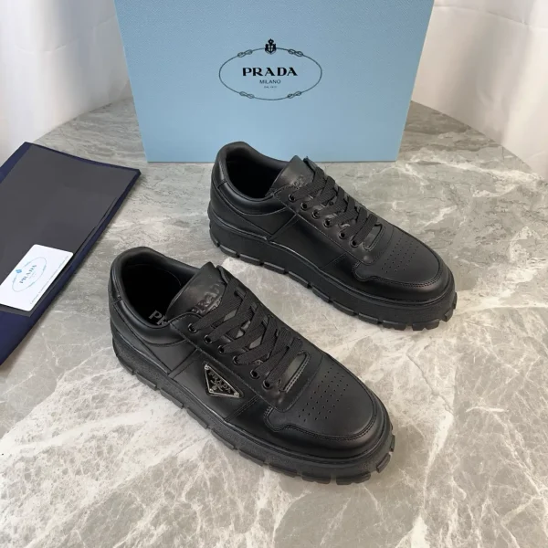Latest Style Shoes with Triangular Logo image 1