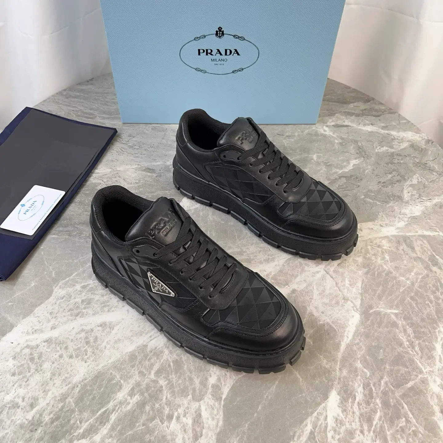 Latest Style Shoes with Triangular Logo image 1