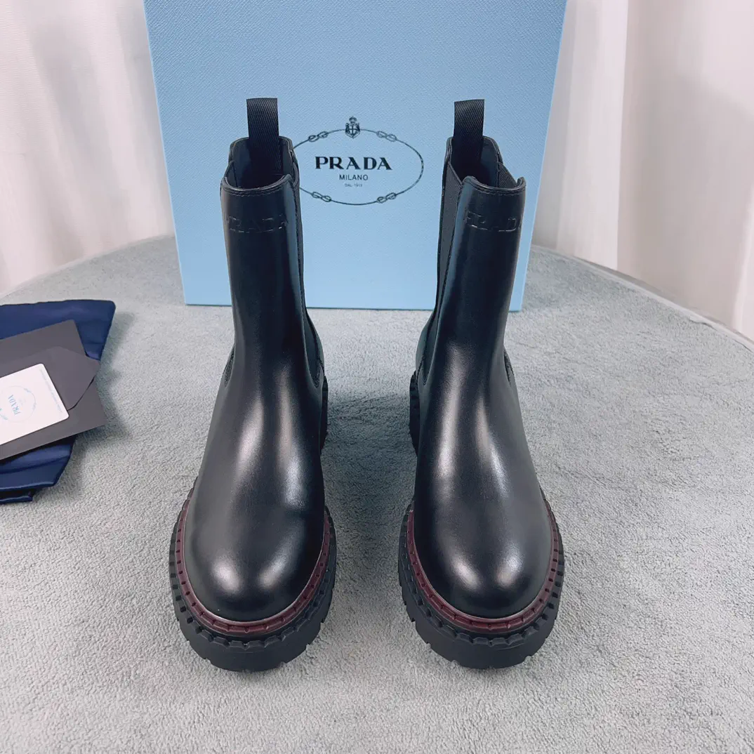 P Family Latest Style Split Leather Shoes image 1