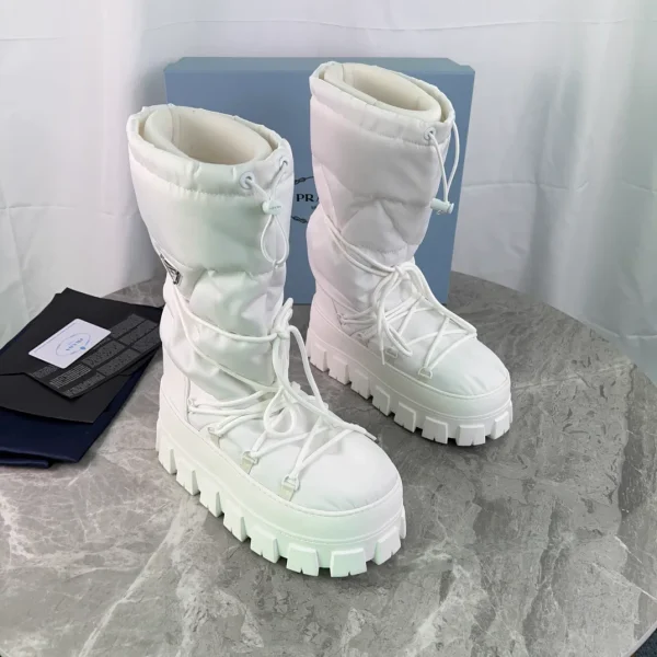 Puffy Snow Boots image 1