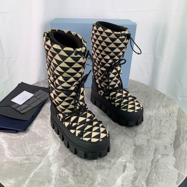 Puffy Snow Boots image 1