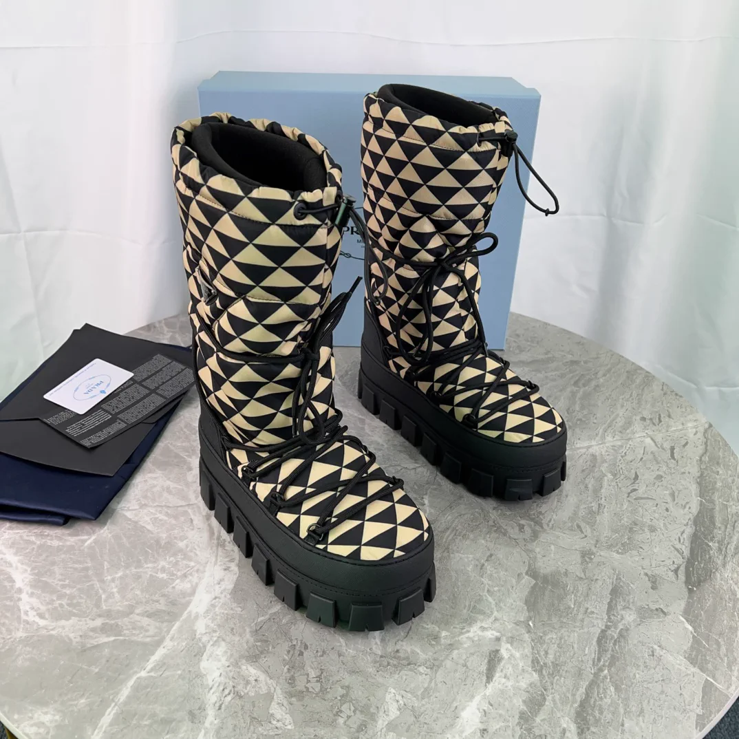 Puffy Snow Boots image 1