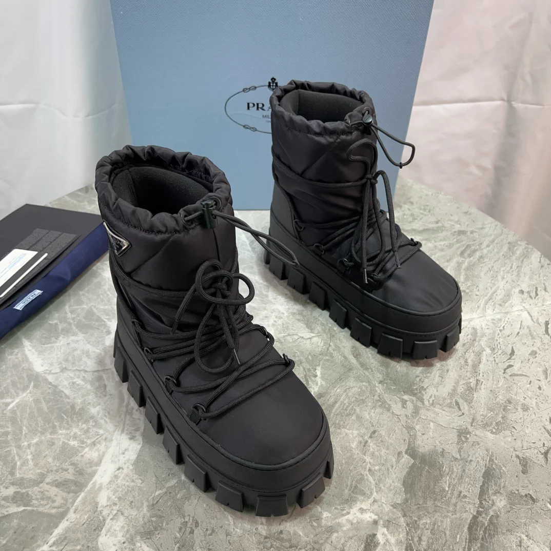 Puffy Snow Boots image 1