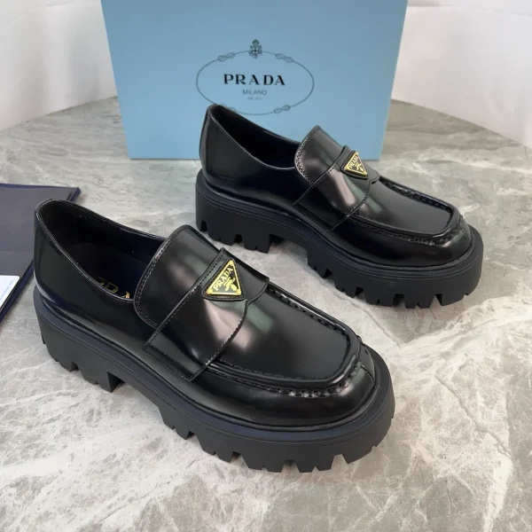 P Brand Latest Style Leather Shoes image 1