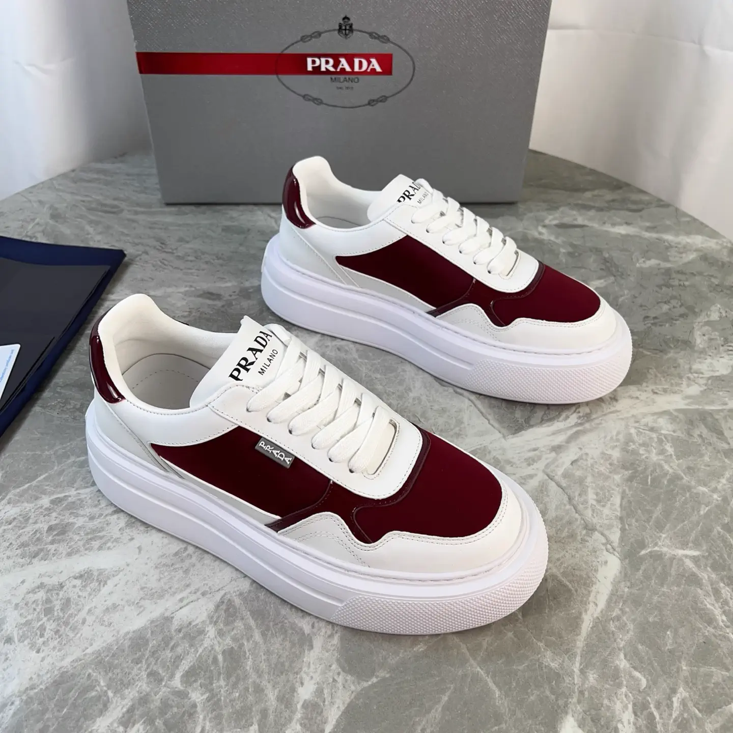 P Family Latest Style Silk Cowhide Leather Shoes image 1