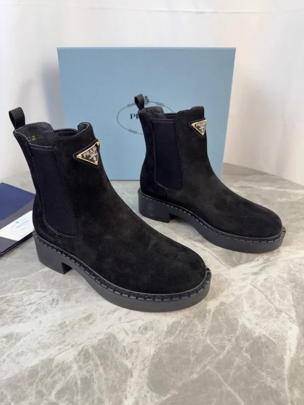 P Family Latest Style Leather Ankle Boots image 1
