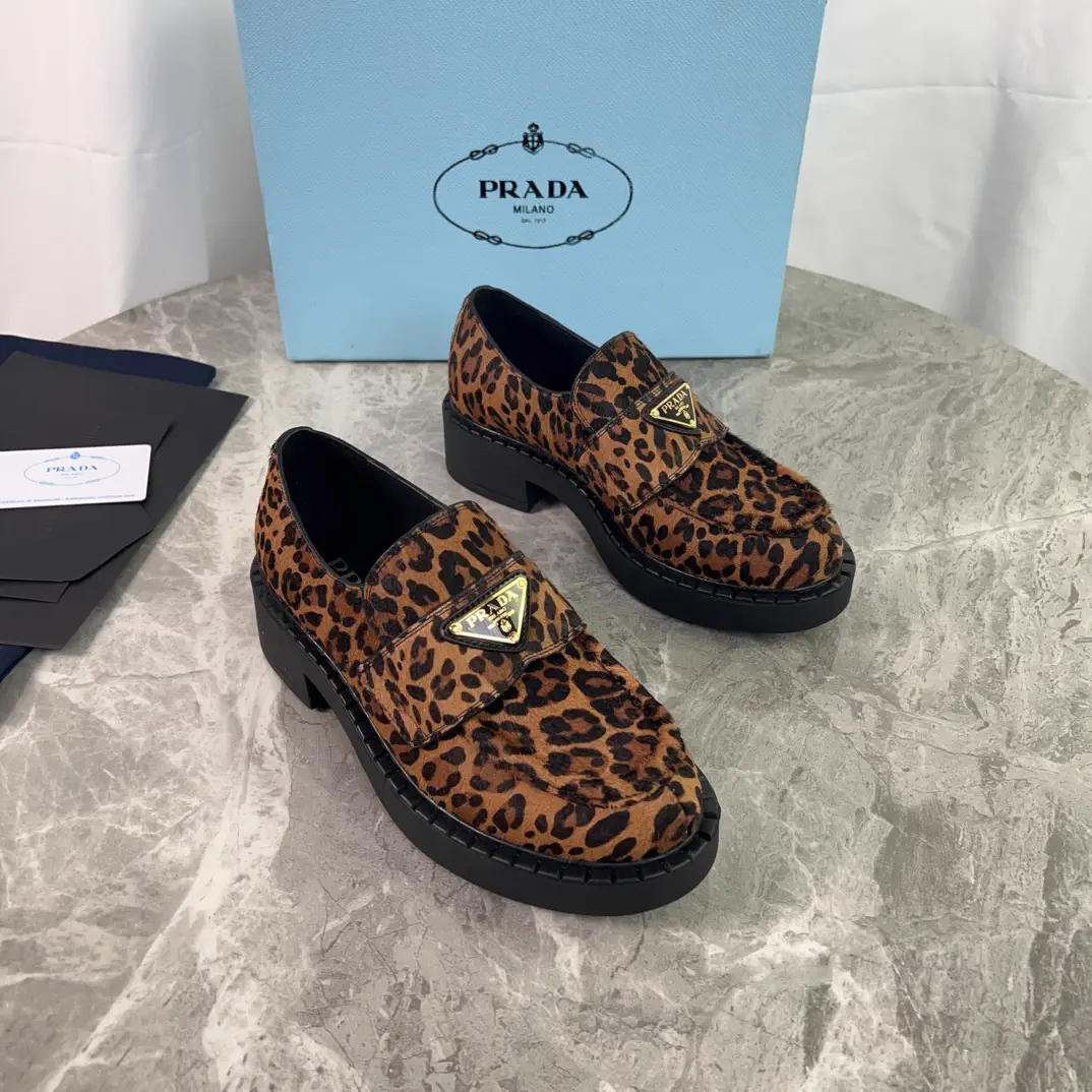 Classic Style Horsehair Leather Shoes image 1