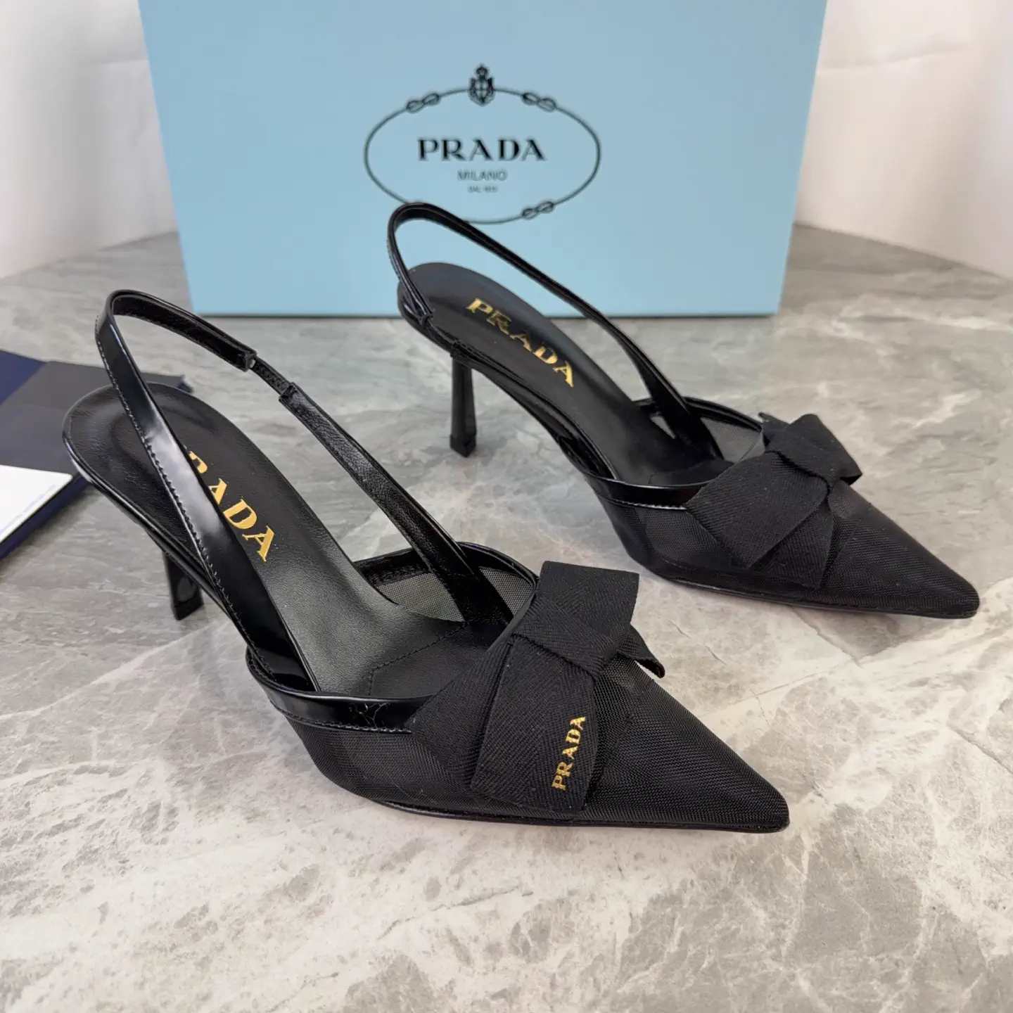 P Brand Latest Style Mesh Upper Leather Lining image 1