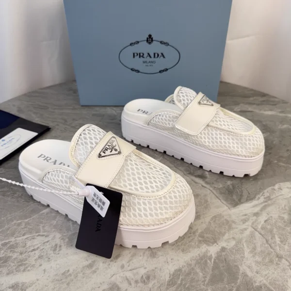 P Brand Latest Style Imported Diamond Pattern Upper Ultra-Light Foam Sole image 1