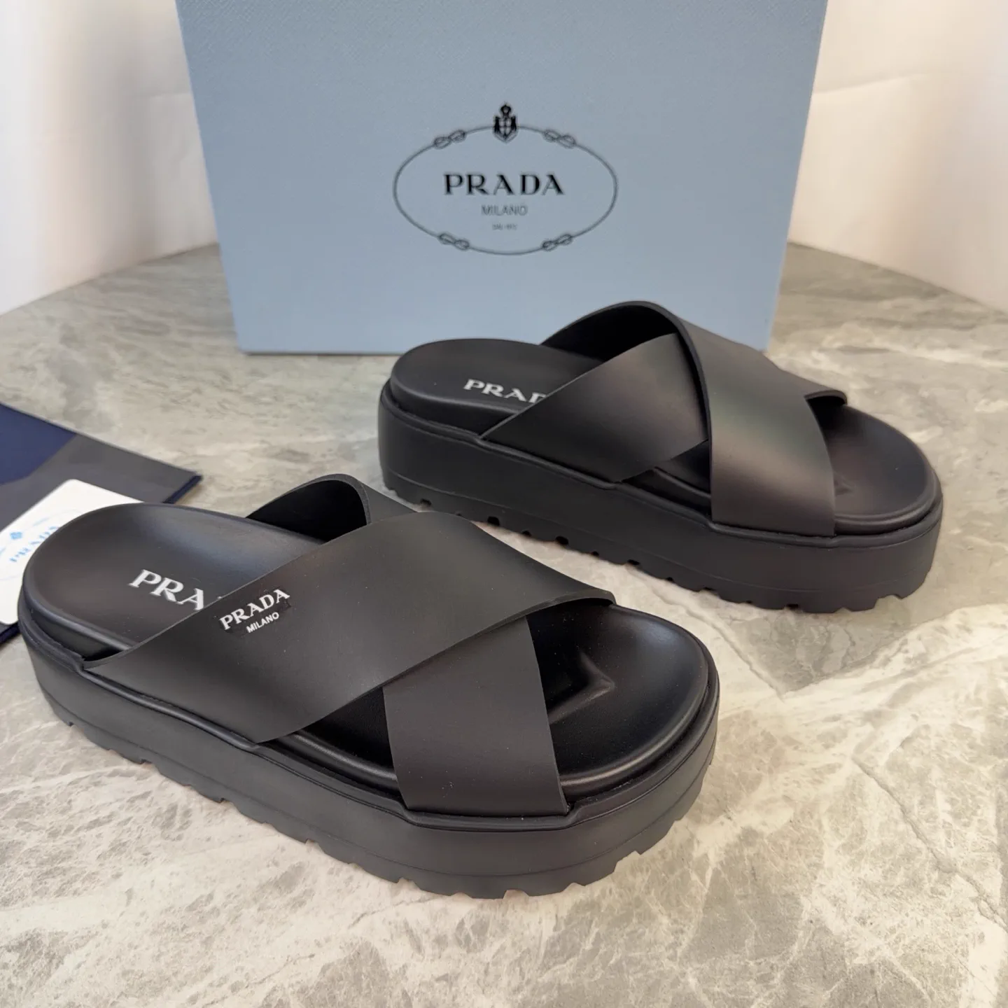 P Brand Latest Style Rubber Upper Lightweight Sole image 1
