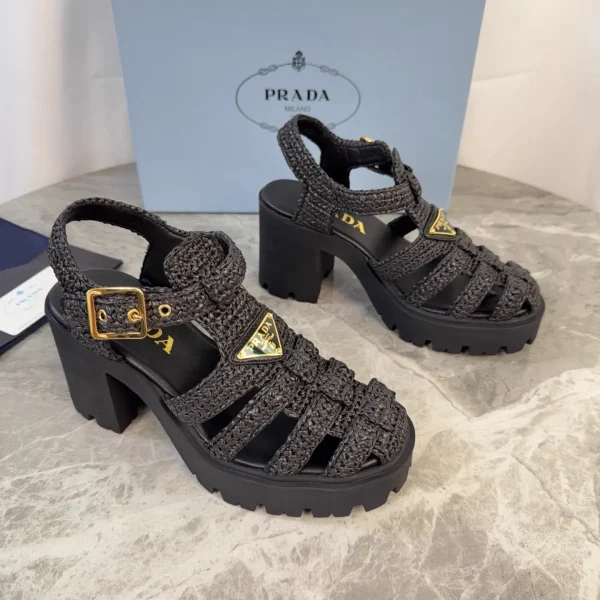 Latest Style Raffia Sandals image 1