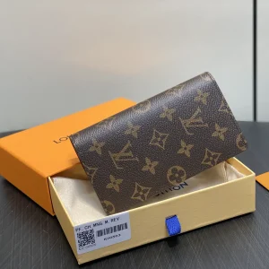 Louis Vuitton Monogram Canvas Notebook Cover image 1
