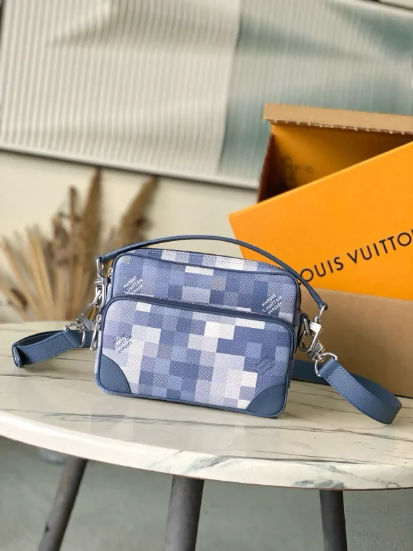 Louis Vuitton Nil Checkerboard Crossbody Bag image 1
