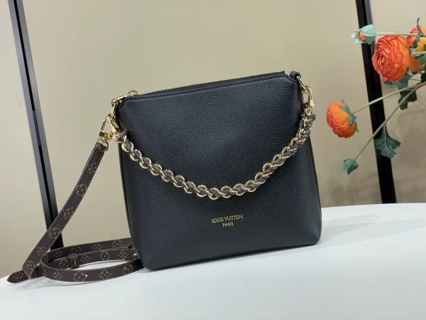 Louis Vuitton Multipass Mini Black Crossbody Bag image 1