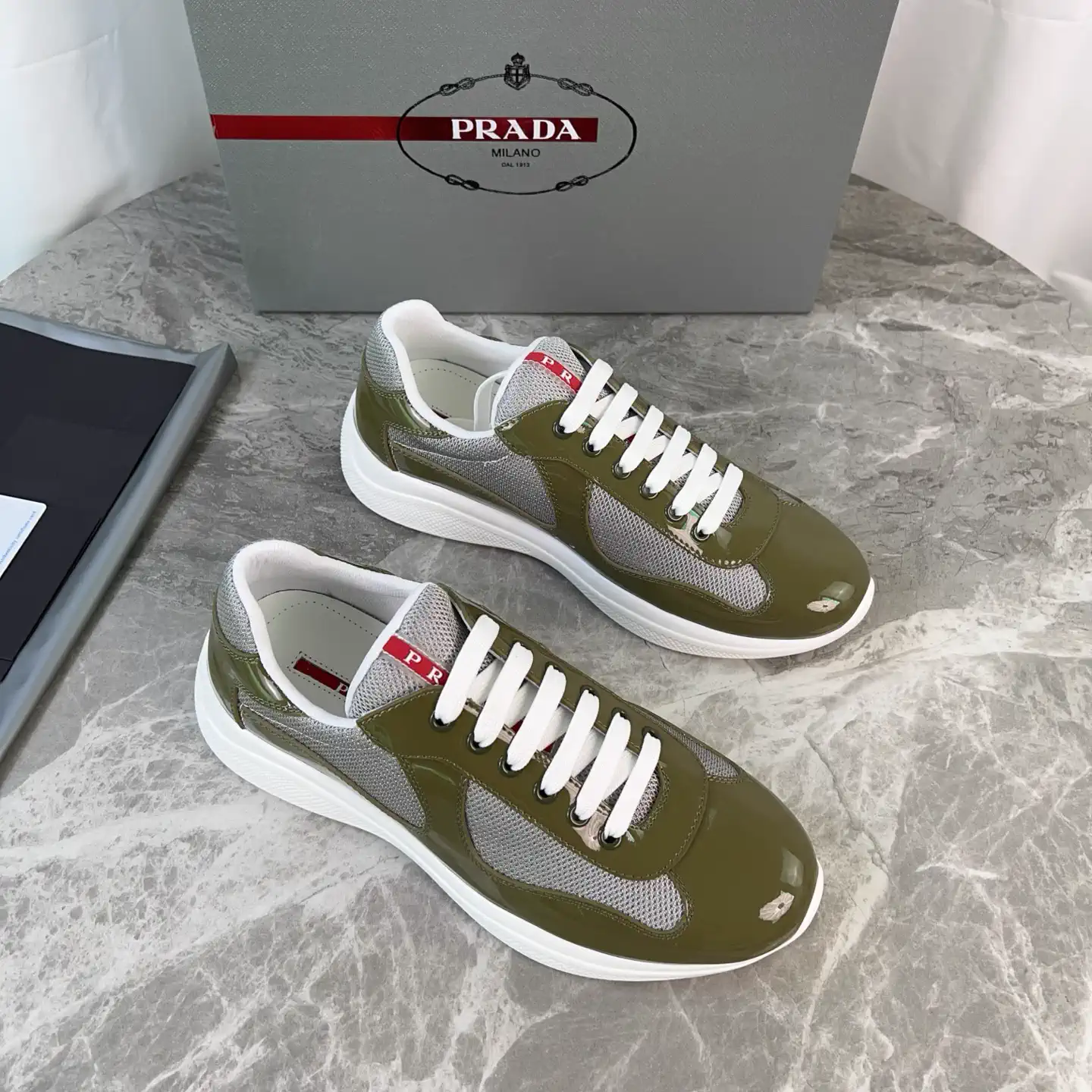 P Brand Classic Style Leather and Mesh Shoes image 1