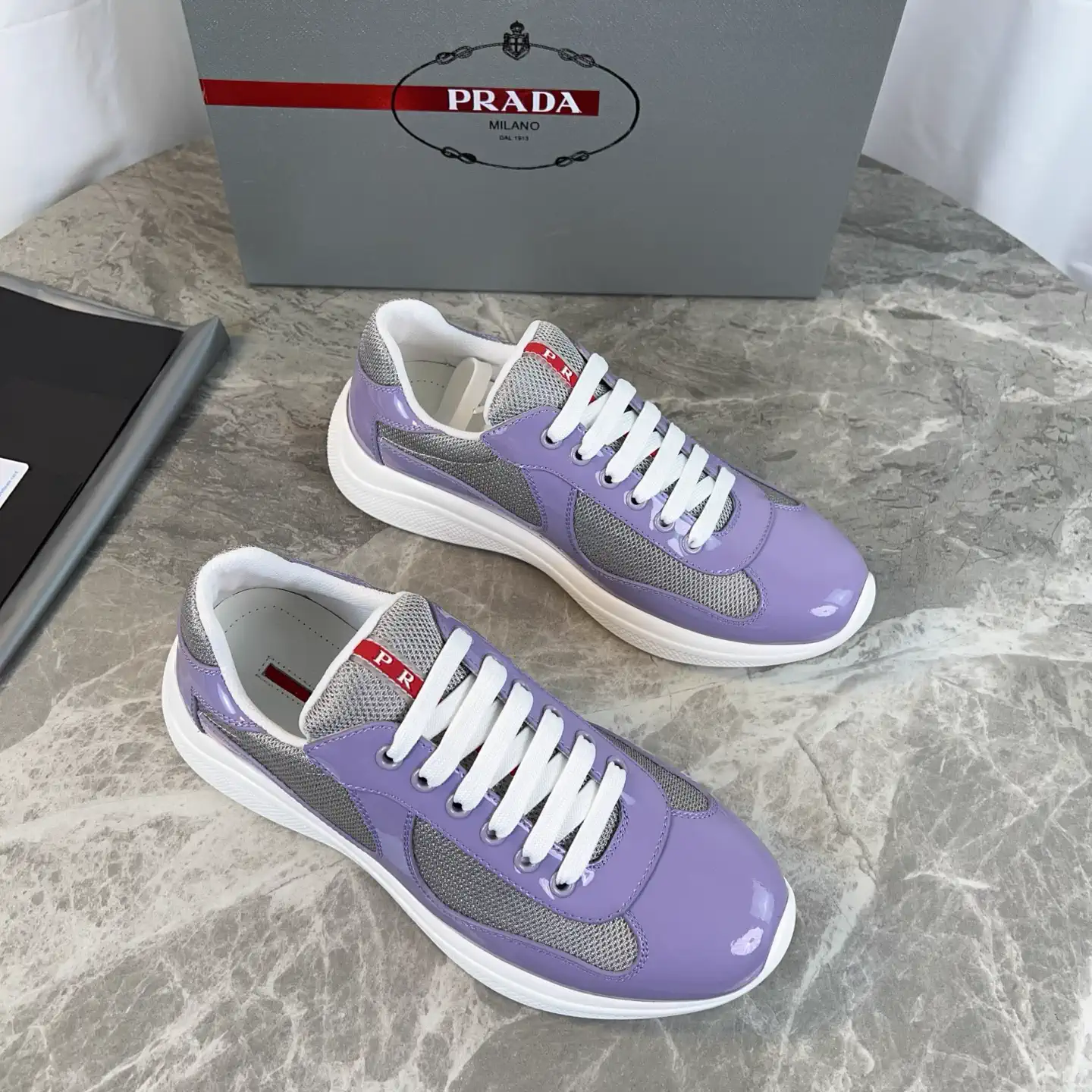 P Brand Classic Style Leather and Mesh Shoes image 1