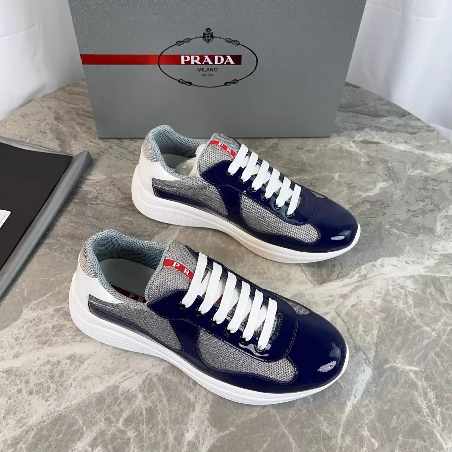 P Brand Classic Style Leather and Mesh Shoes image 1