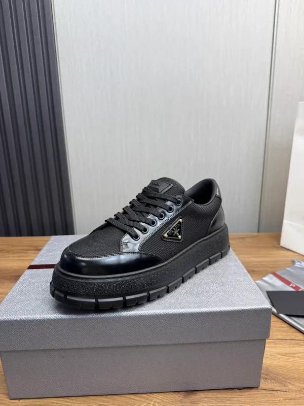 Men's Leather and Mesh Paneled Shoes image 1