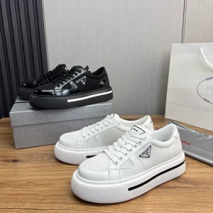 PRADA Men's Knitted Leather Shoes image 1