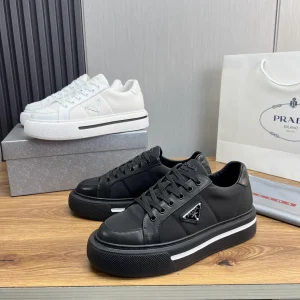 PRADA Men's Hot-Selling Shoes image 1