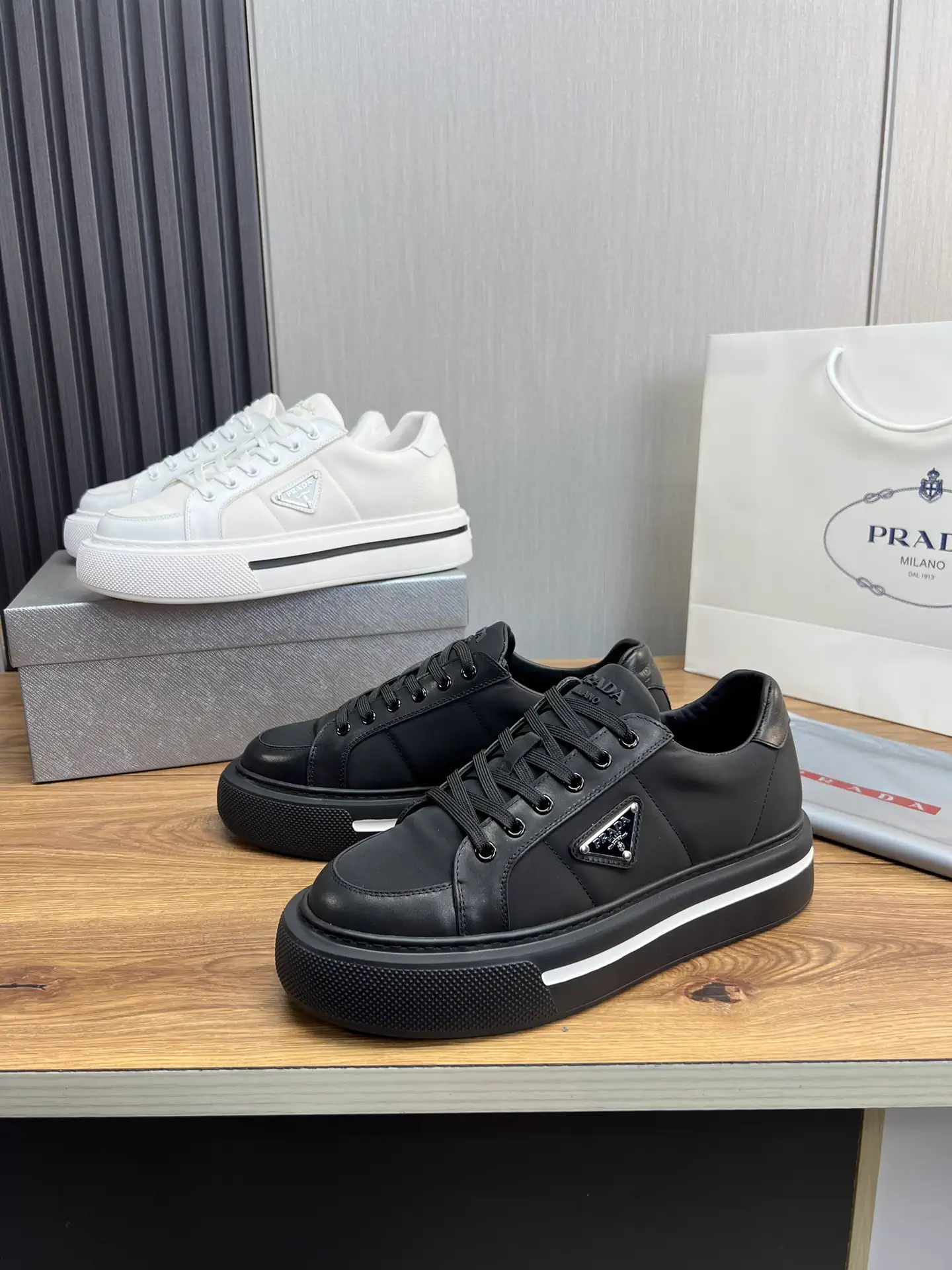 PRADA Men's Hot-Selling Shoes image 1