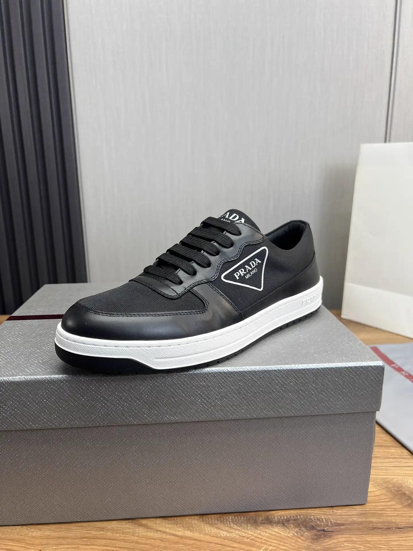 Men's Leather Stitching Casual Shoes image 1