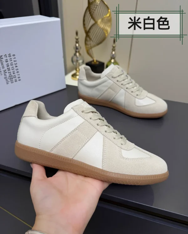MM6 Maison Margiela Unisex Retro German Training Casual Sneakers image 1