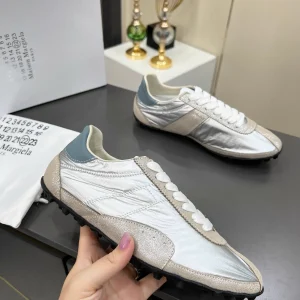MM6 Maison Margiela Sprinters Casual Studded Sneakers image 1