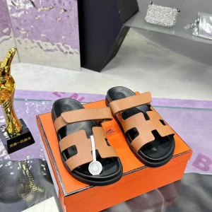 HERMES 2025 Spring/Summer Magic Solid Wood Series Cowhide Leather Shoes image 1