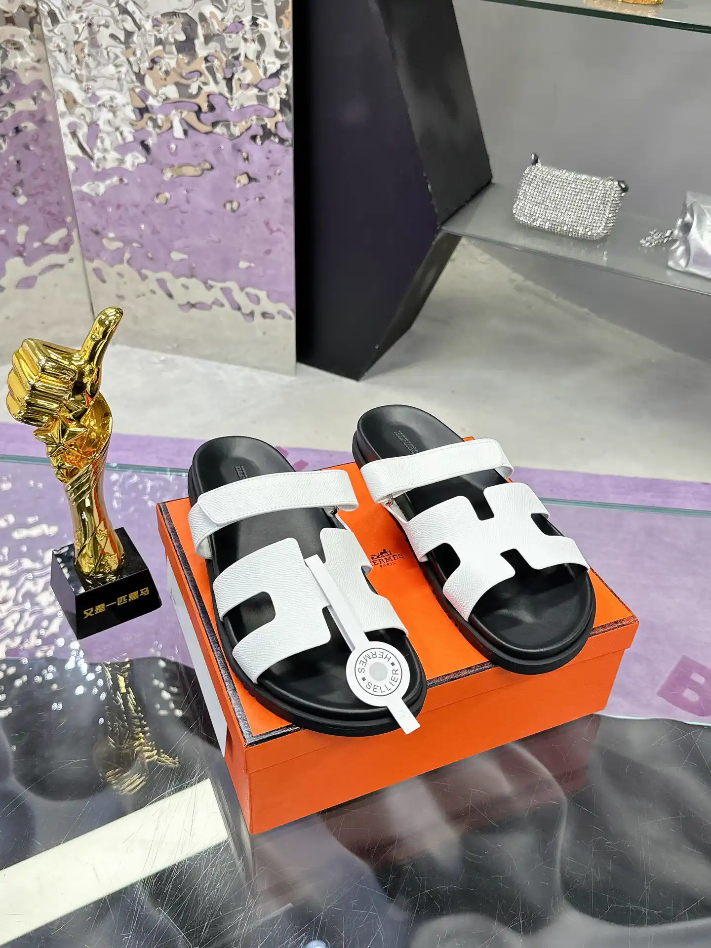 Hermes 2025 SS Magic Wooden Series Unisex Sandals image 1