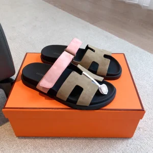 Hermes SS23 New Arrival Men's Slippers image 1