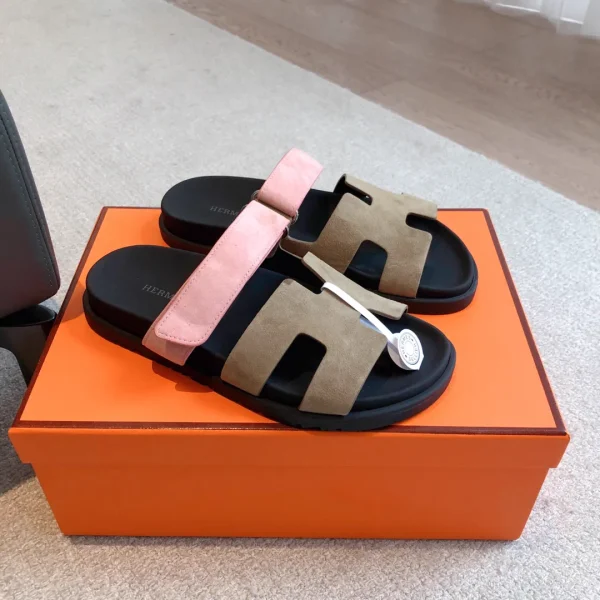 Hermes SS23 New Arrival Men's Slippers image 1