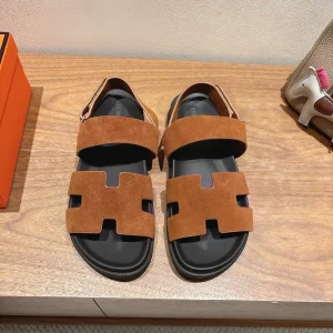 Hermès Unisex Beach Casual Sandals image 1