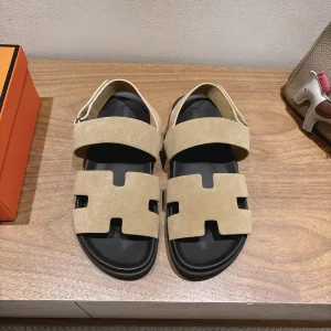 Unisex Slide Sandals for Beach and Casual Wear image 1