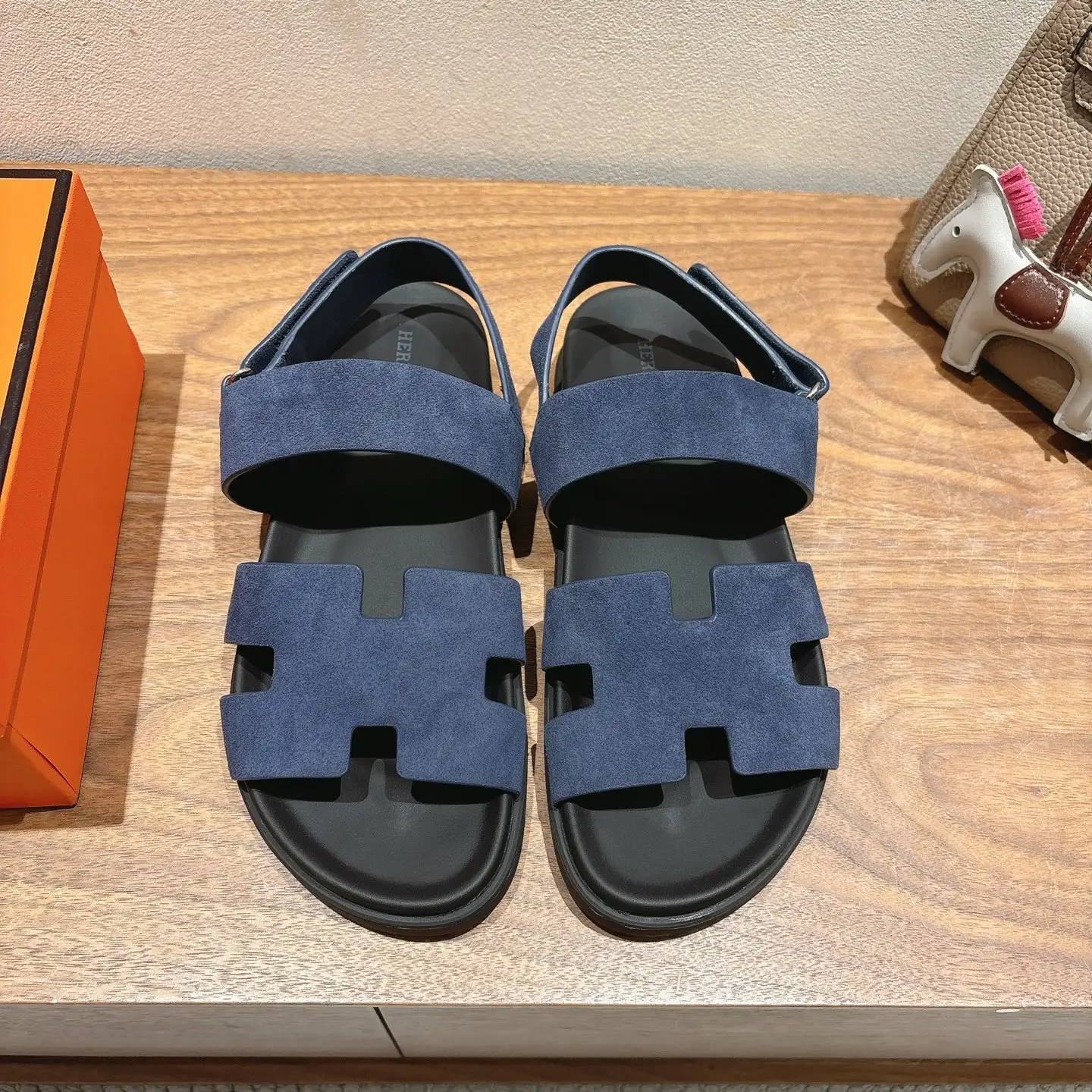 Unisex Slide Sandals Beach Casual Sandals image 1