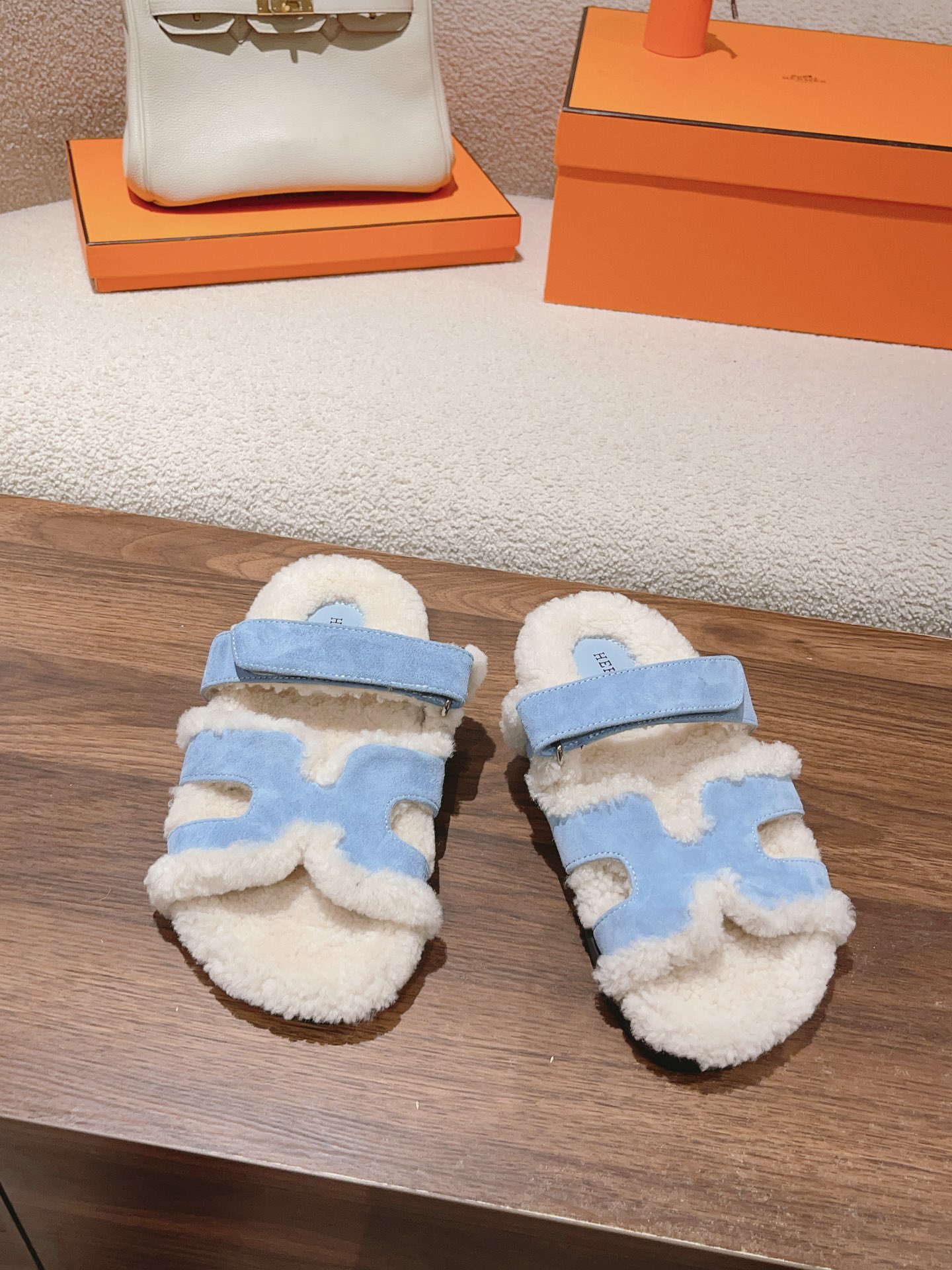 Hermès Classic Second Uncle Slipper Series Couple Style Autumn Winter Wool Slippers image 1