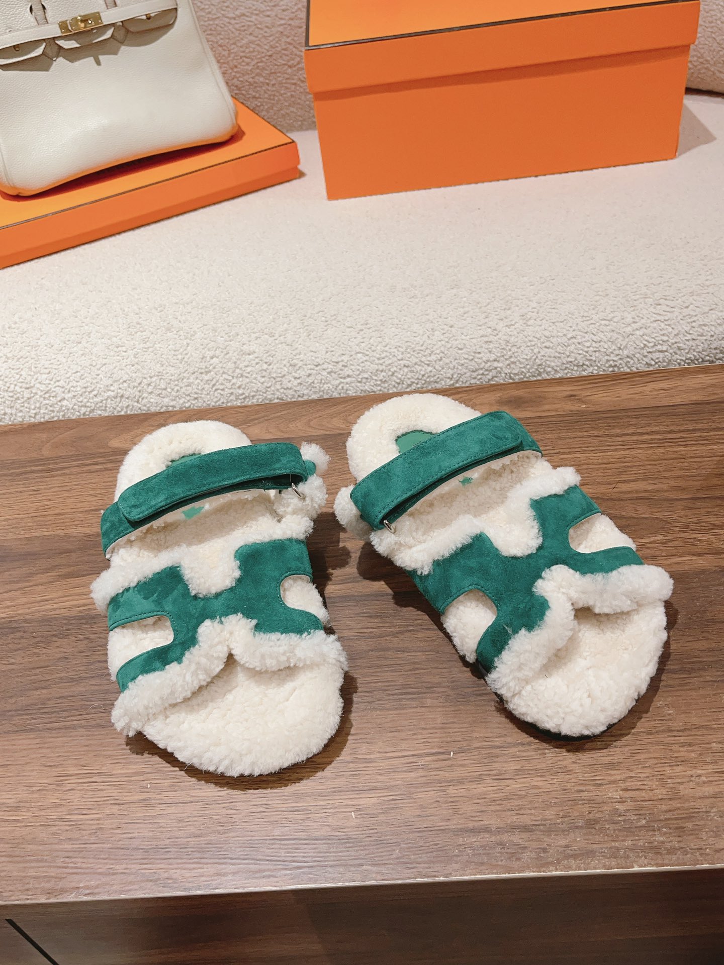 Hermès Classic Unisex Autumn/Winter Genuine Leather Wool Slippers image 1