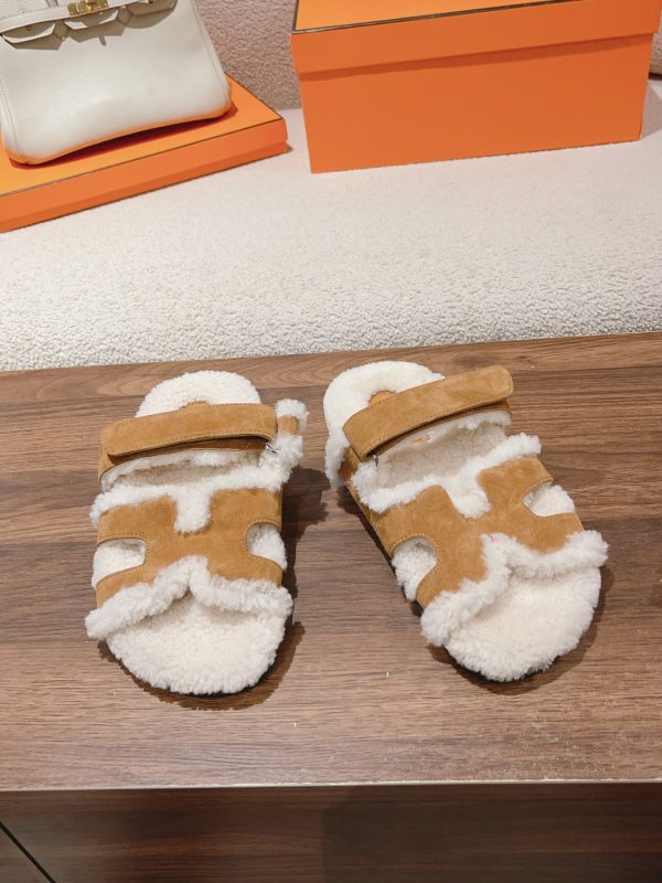 Hermès Classic Unisex Autumn Winter Genuine Leather Wool Slippers image 1