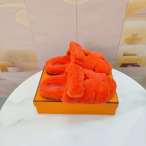 Hermès Classic Unisex Wool Slippers Autumn Winter image 1