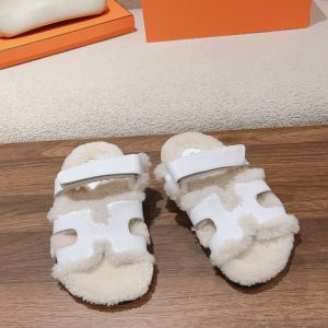 Hermès Classic Couple Style Autumn/Winter Genuine Leather and Wool Slides image 1