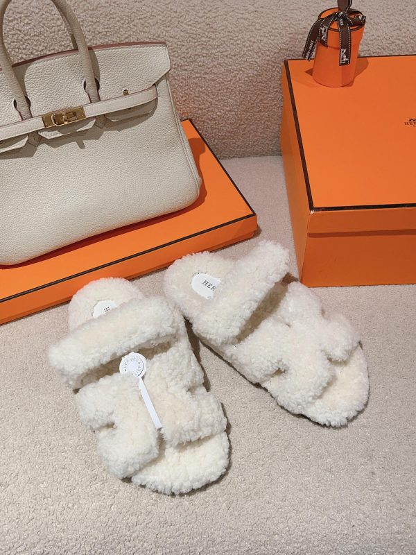 Hermes Classic Unisex Wool Slippers image 1
