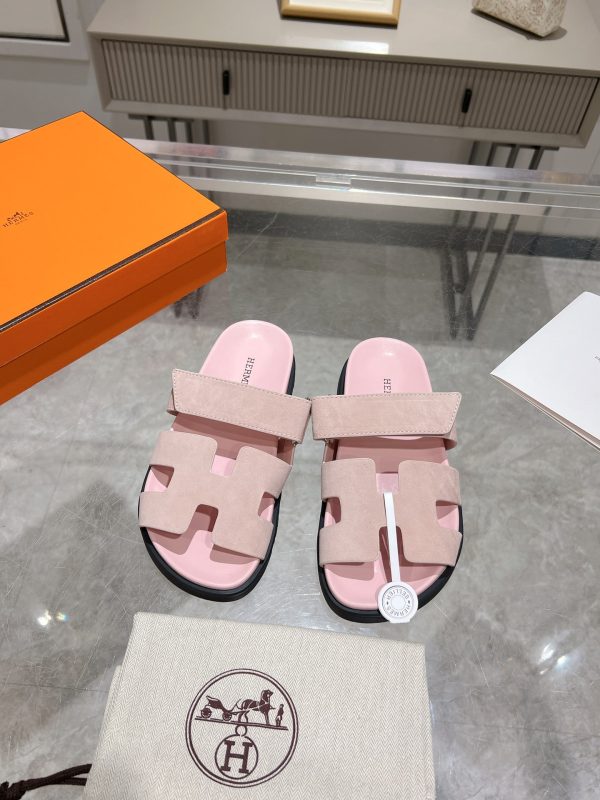 Herme* Ancone Monochrome Leather Platform Slide Sandals image 1