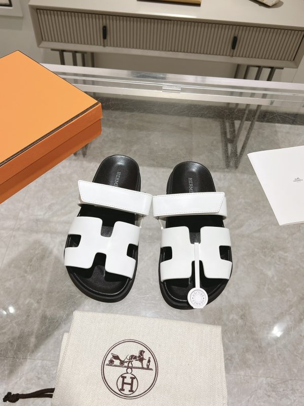 Herme* Ancone Monochrome Cowhide Platform Slide Sandals image 1