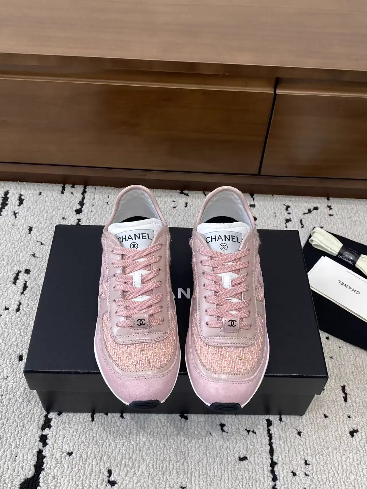 Women's Thick Sole Casual Sneakers image 1