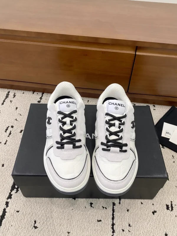 CHANEL 26C Early Spring Resort New Style Casual Sneakers image 1
