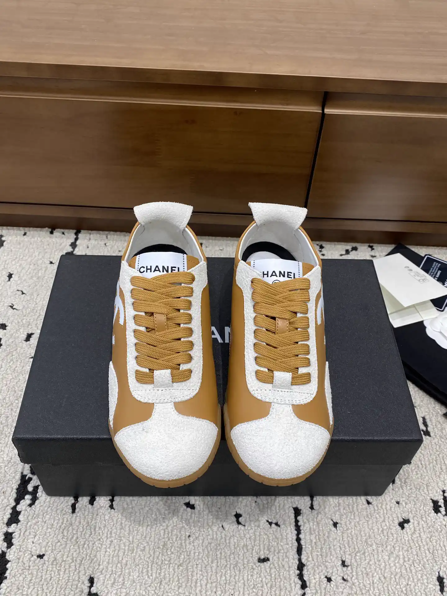 CHANEL 26P Sneaker Series Casual Training Shoes image 1
