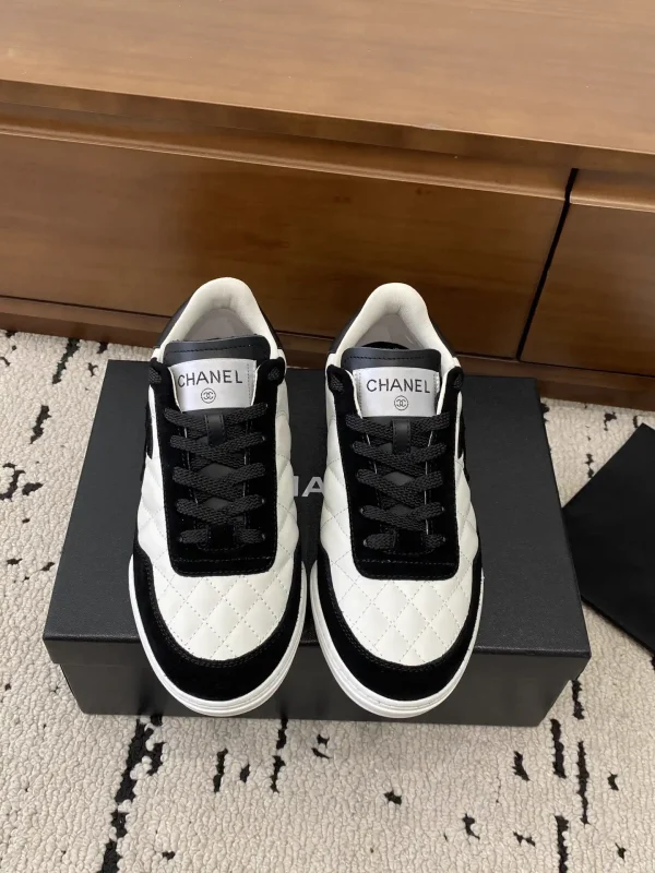 Quilted Lambskin Casual Sneakers image 1