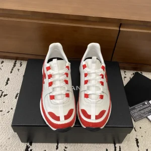Women's Casual Sneakers image 1