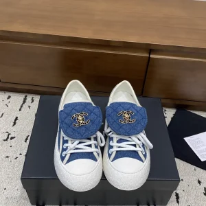 2026 Spring Summer New Turnlock Mule Sneakers image 1