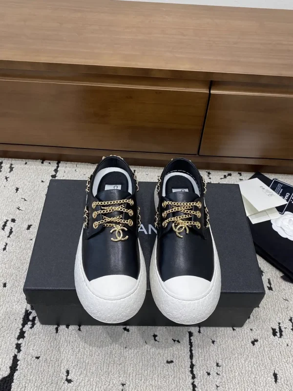 Women's Retro Style Sheepskin Sneakers with Chain Decor image 1